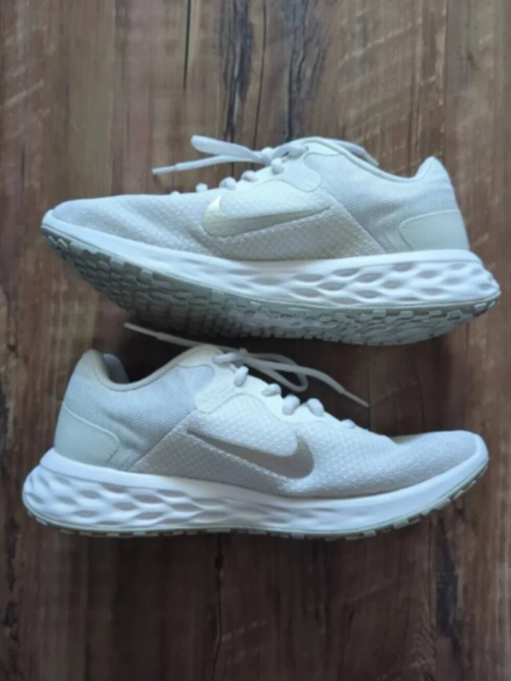 Women's Nike Revolution 6 Next Nature White / Pure Platinum Size 7.5
